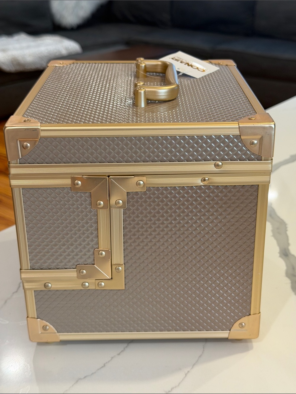 CONAIR 100-PIECE BRONZE BEAUTY CASE - Picture 5 of 6